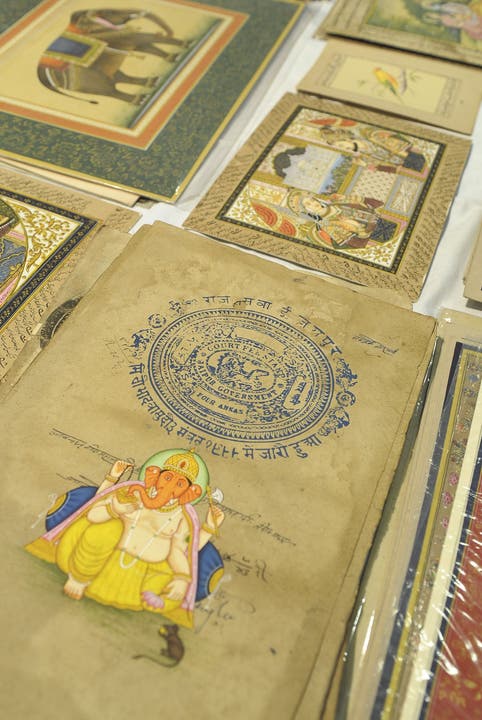 Babul Arts zeigt Miniaturen Malerei.
