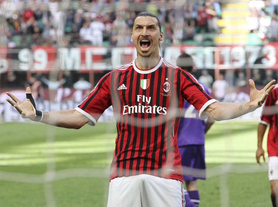 Siegespose von Zlatan Ibrahimovic: So haben ihn die Milanesi geliebt.