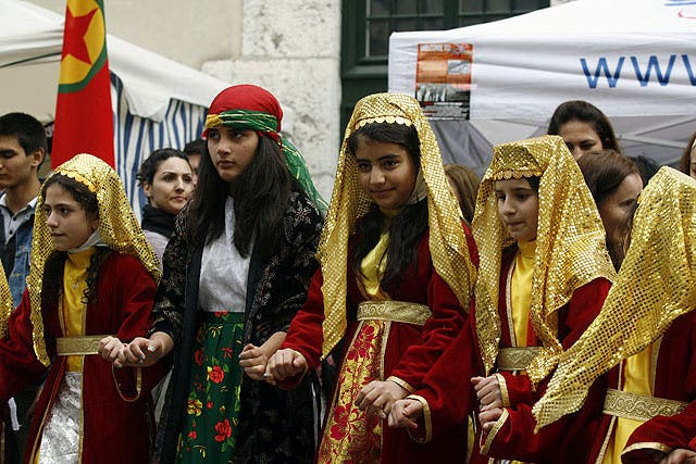  Kindertanz des kurdischen Kulturvereins Solothurn