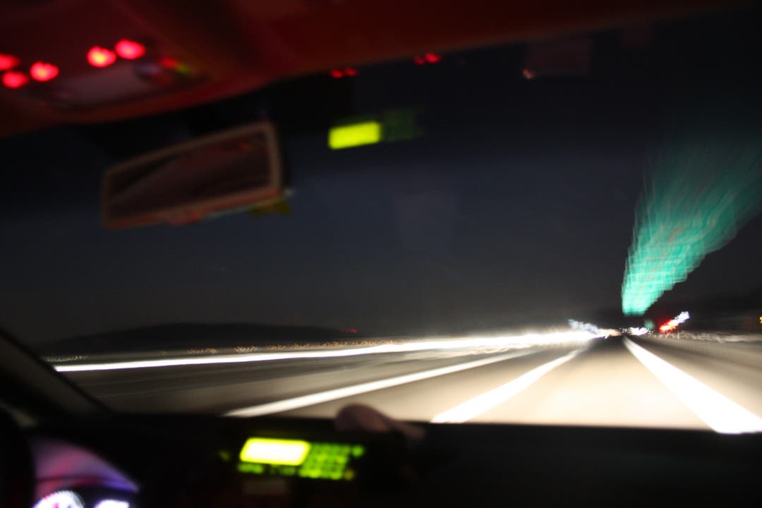 Das Fahren in der Nacht braucht Nerven, genauso wie Konzentration