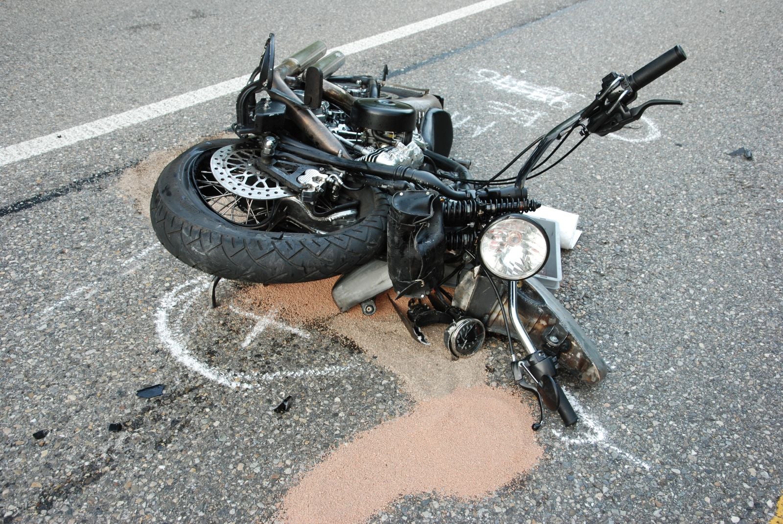 Tödlicher Unfall - Töfffahrer Stirbt Nach Frontalkollision Mit Einem Auto