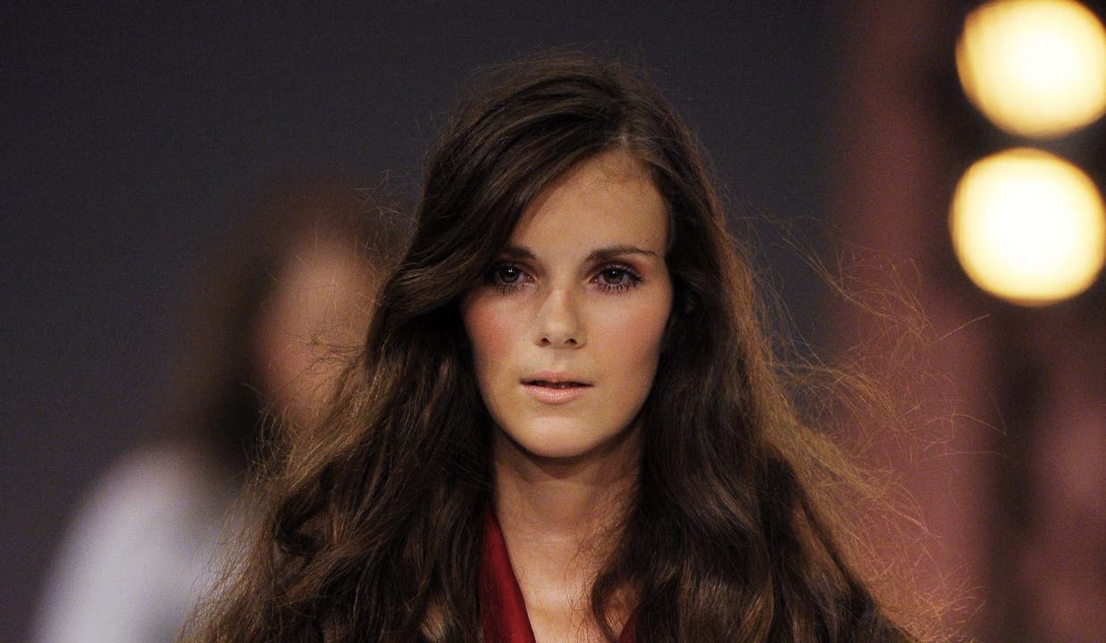 Larissa Kirchofer Larissa Kirchhofer gewinnt den Elite Model-Look-Contest 2011