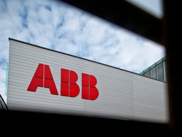 Logo an einem ABB-Gebäude in Baden (Archiv)