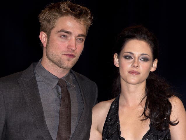 Bringen den Studios viel Geld: Robert Pattinson und Kristen Stewart (Archiv)