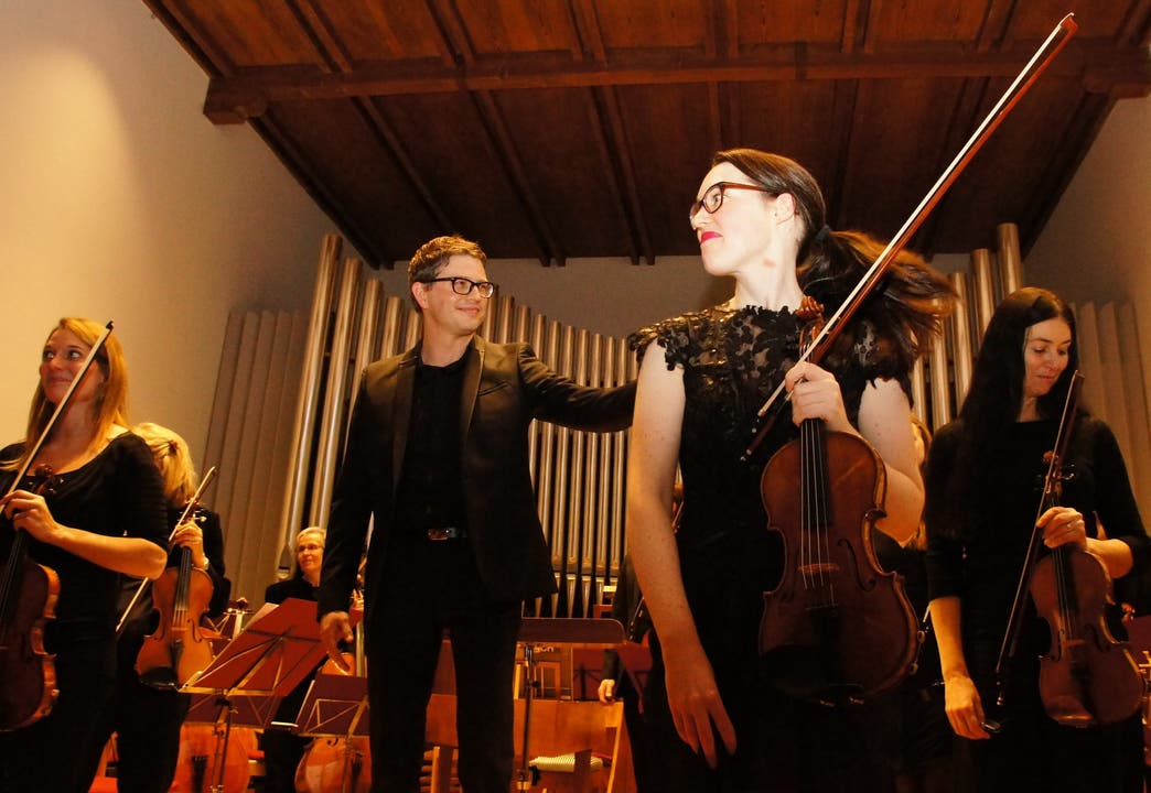 Christina Merblum führte zum Höhepunkt des Konzertes - in Johann Sebastian Bachs Doppelkonzert für zwei Violinen in d-moll