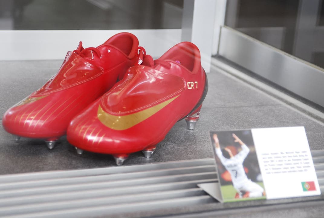 In diesen roten Schuhen gewann Cristiano Ronaldo 2008 mit Manchester United die Champions League und die englische Meisterschaft
