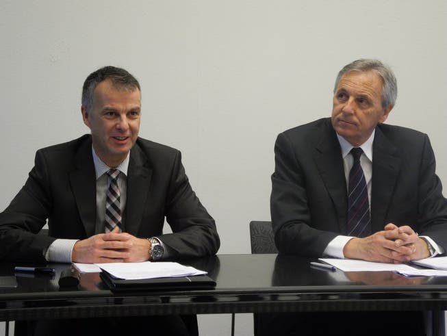 RegioBank CEO Markus Boss (links) mit Verwaltungsratspräsident Felix Leuenberger