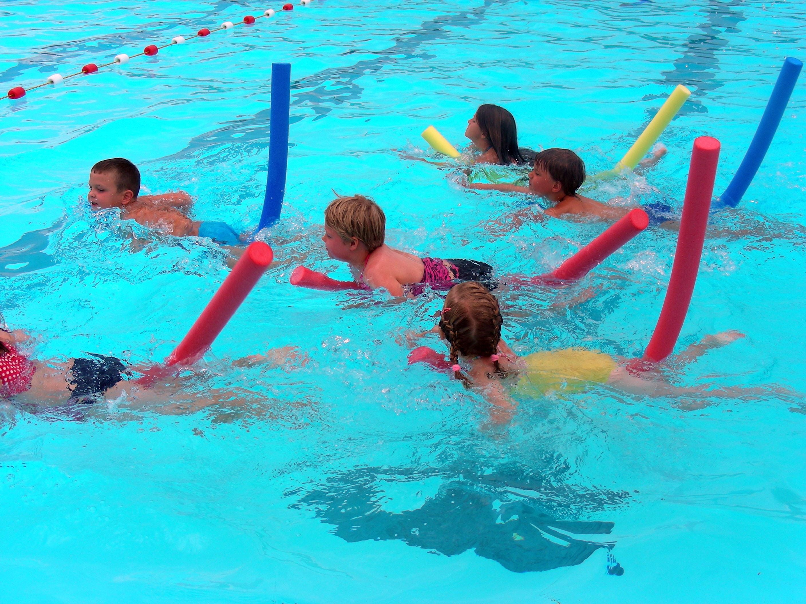 Leserbeitrag - Erfolgreiche Schwimmkurse In Der Badi Full!