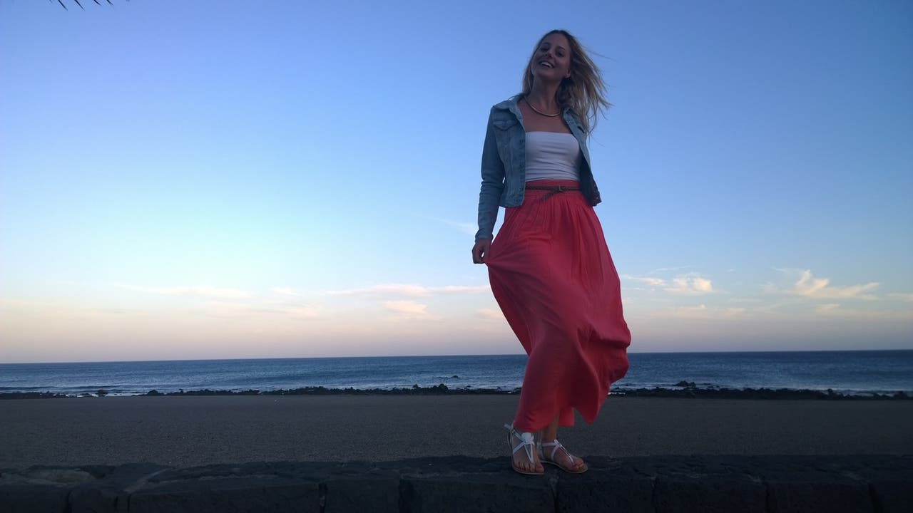 Giulia Menotti (22) aus Hilfikon geniesst die Ferien in Lanzarote.