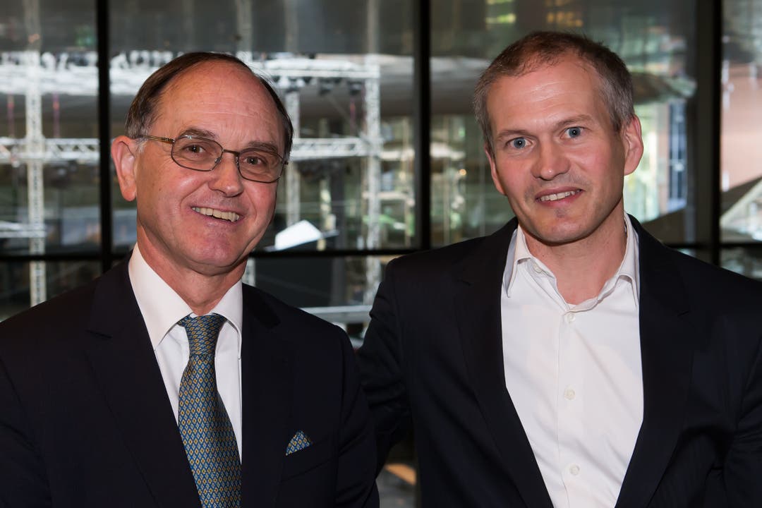 MCH-Group Rechtsvertreter Christoph Lanz (links) mit Stefan Marbach von Herzog &amp; de Meuron.