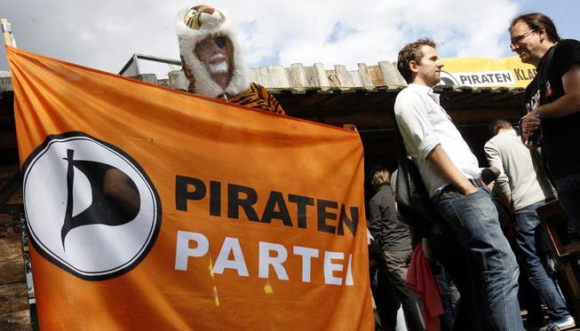 Die Piratenpartei setzt sich mit ihrer neuen Forderung für mehr Demokratie ein.