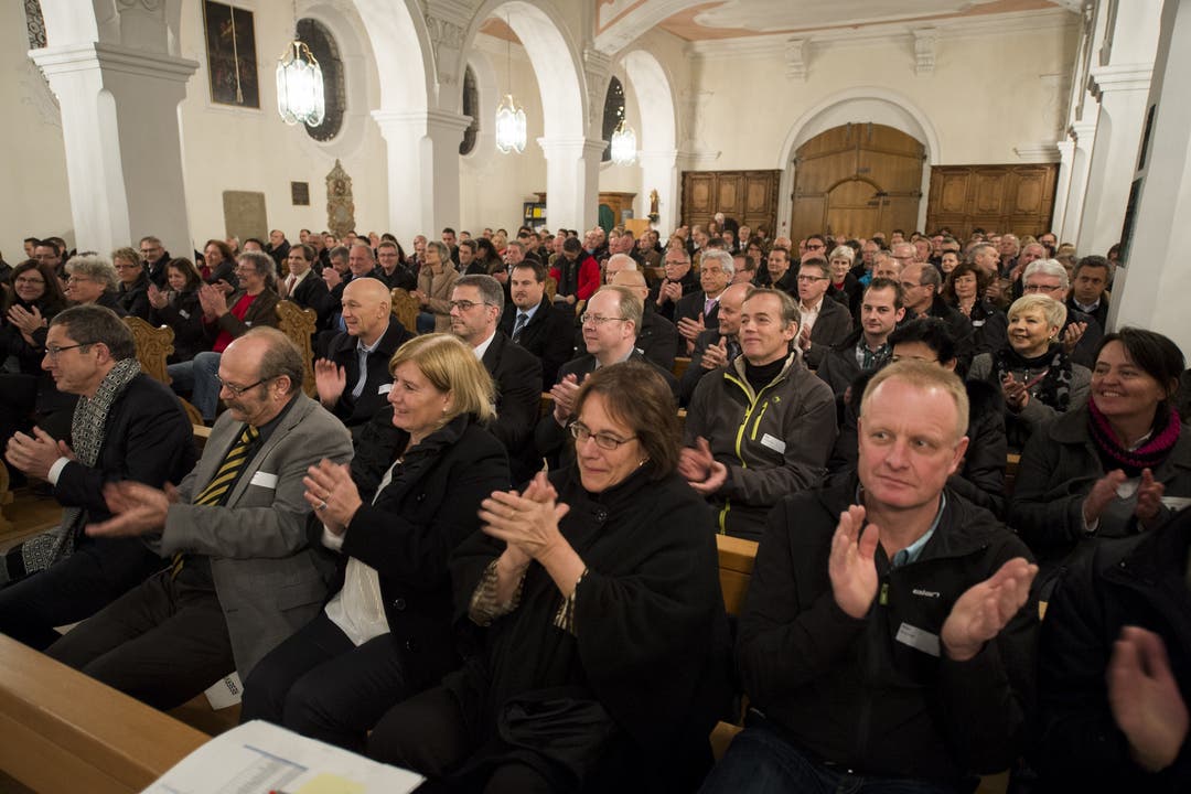 225 Gemeinderäte aus den Bezirken Zurzach und Brugg wurden am Donnerstag Abend feierlich in Pflicht genommen.
