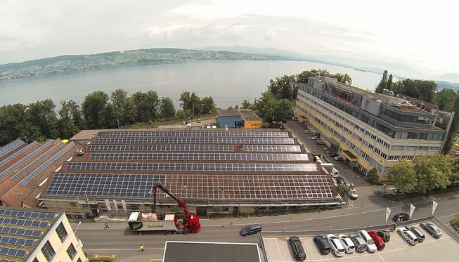 Solaranlage der EKZ in Wädenswil. (Archiv)