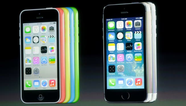 Apple-Marketingchef Phil Schiller stellte in Cupertino die beiden neuen iPhone-Modelle 5C und 5S vor. Keystone