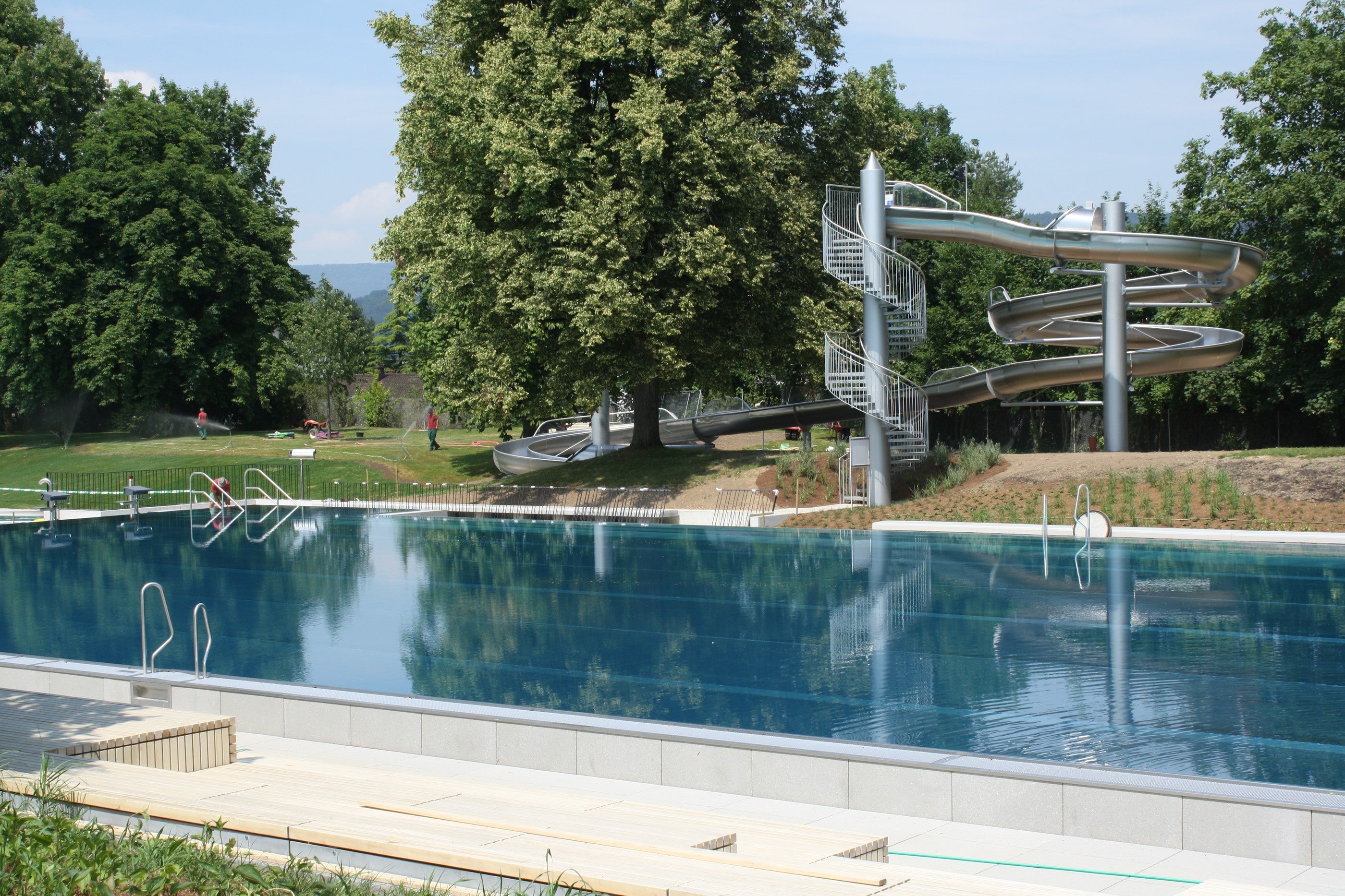 Dietikon - Die Wasserbecken Im Fondli Sind Gefüllt -Die Badi Steht Kurz ...