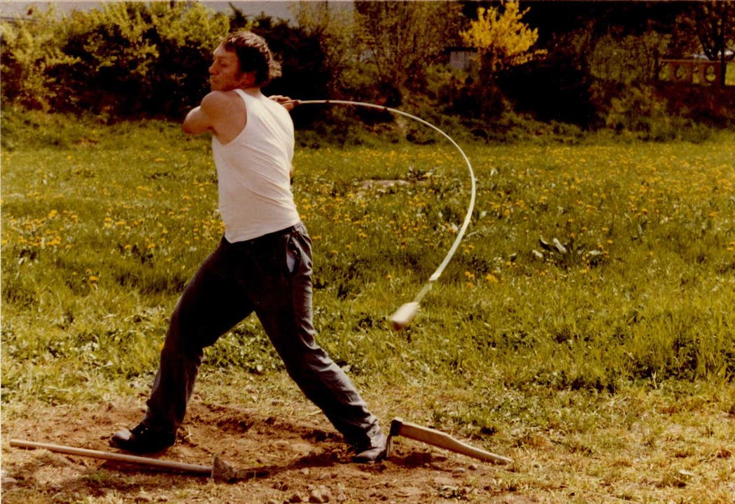 Der Glarner Andreas Marti beim Training 1975