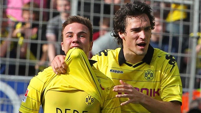 Während der Saison jubelten Mario Götze und Mats Hummels zusammen, am Samstag sahen sie einen FC-Basel-Sieg von der Tribüne aus.