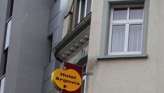 Das Restaurant «Goldige Öpfel» ist geschlossen, nicht das Hotel, das den Namen «Argovia» bekam. Kel
