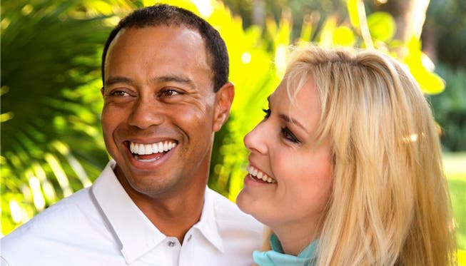 Freundin Lindsey Vonn himmelt ihren Tiger Woods, die neue Nummer eins der Golfprofis, an.