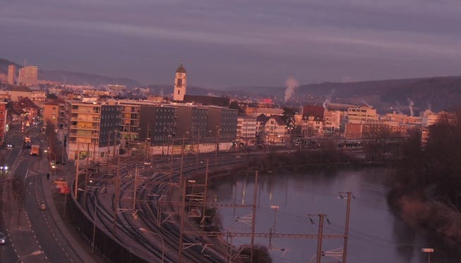Verkehr, Strasse, Stadtentwicklung, Natur: Dietikon bietet den Gemeinderäten eine Palette an politischen Themen. Leserbild Theres Frech