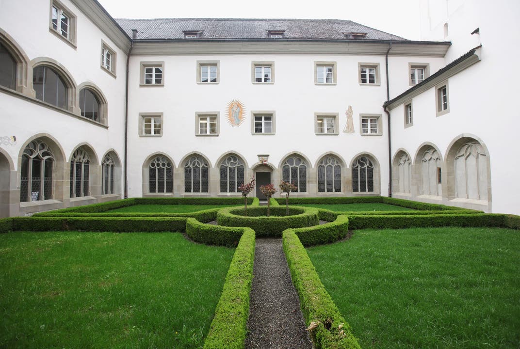 Das Kloster Muri Der Innenhof