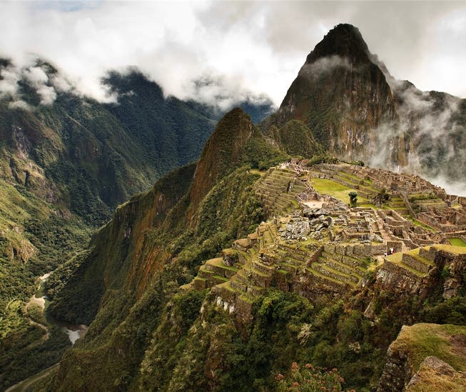 Die Rätselstadt auf 2360 Meter Höhe, mitten in zerklüftetem Gebirge: Machu Picchu Istockphoto