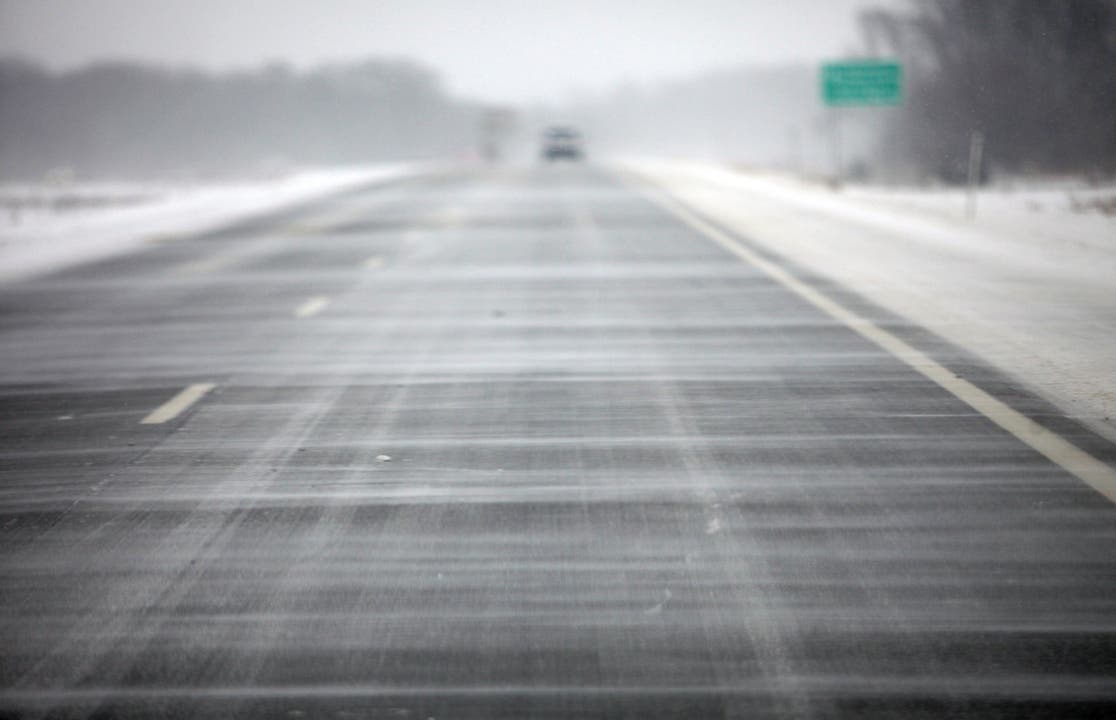 Klirrende Kälte auf dem Highway 131 in Michigan.