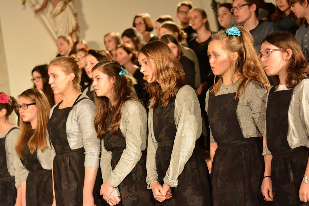 Die Musik gibt den Mädchen in der Erziehungsanstalt Font de l'Étang Kraft und Hoffnung