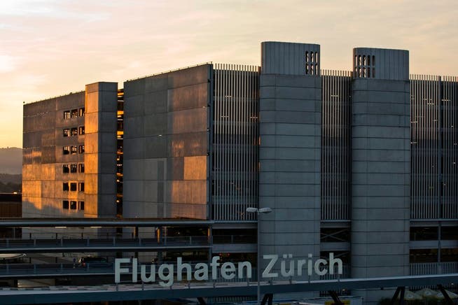 Airport Parking Parkhaus 3 8060 Zürich-flughafen Schweiz www.tagblatt.ch