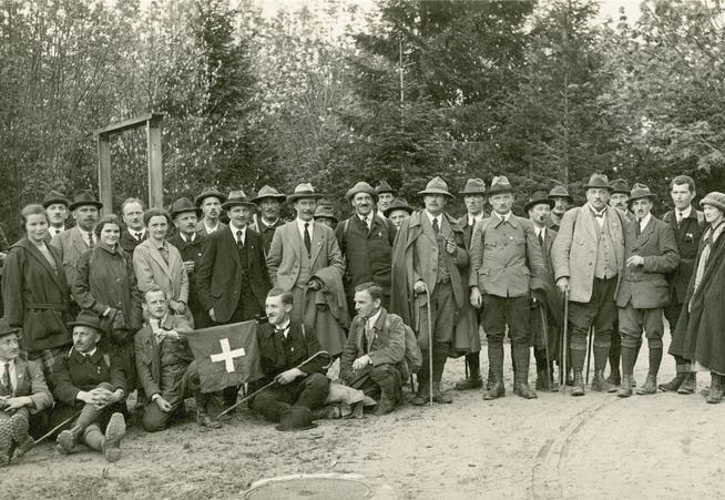 Auffahrtzusammenkunft des SAC Aarau auf dem Balmberg im Jahr 1923. Archiv SAC