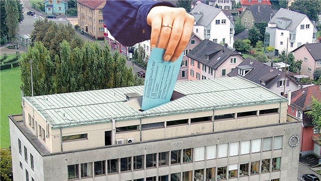 Fotomontage des Wettinger Rathauses als Wahlurne.
