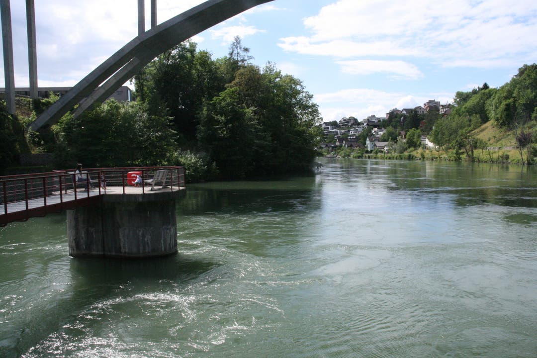Brückenspringen in Baden (2)