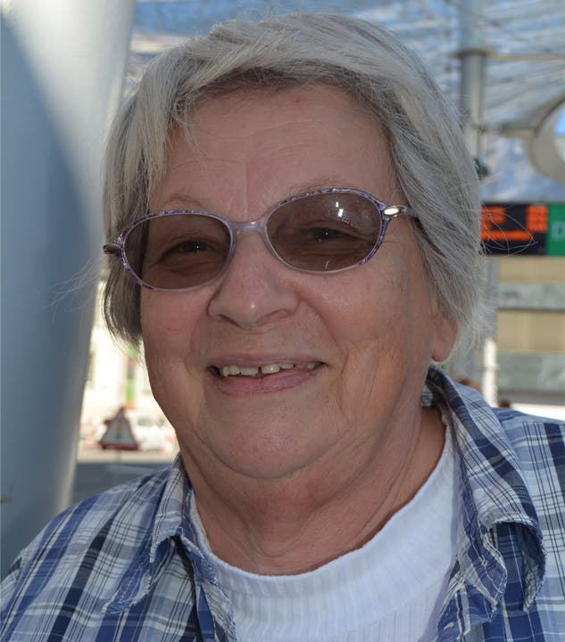 «Ich hoffe, dass sich Frau Urech für die Frauen, die Umwelt und für den öffentlichen Verkehr einsetzt» Hedi Bernhard, Aarau.