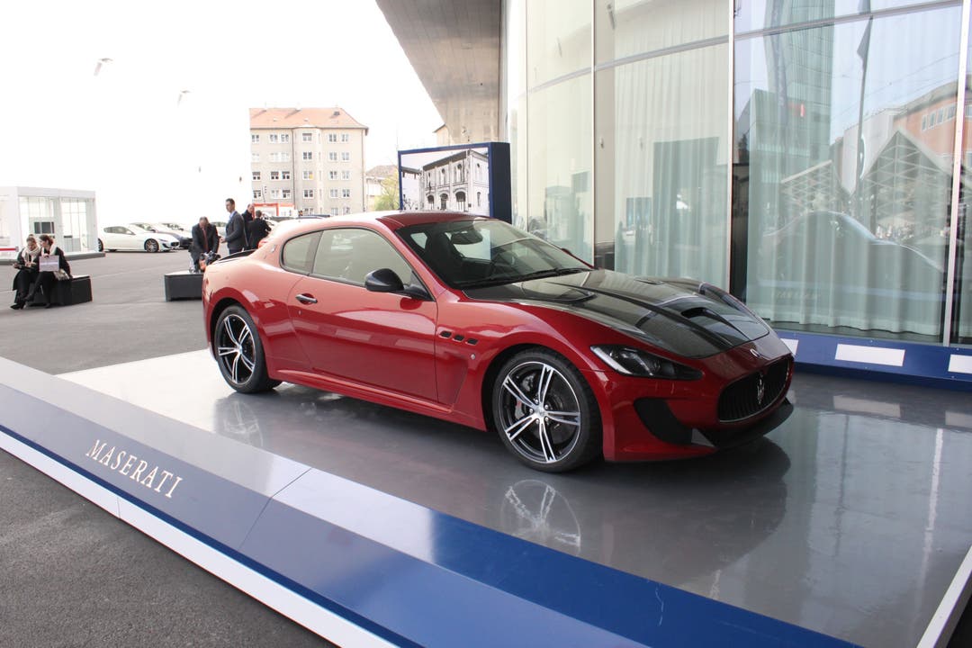 Dieser Jubiläums-Maserati fährt mit einer neuentwickelten Analoguhr von Juken Technology Grenchen