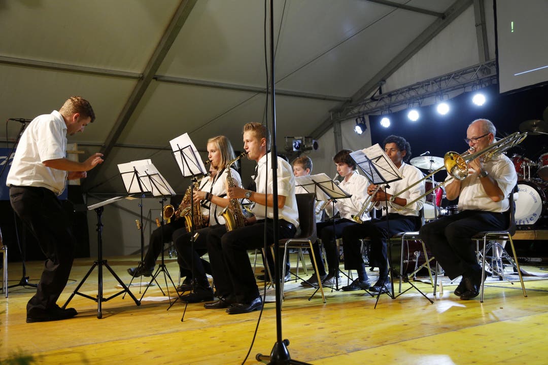 Die Big-Band der Musikschule Lengnau-Büren überzeugt