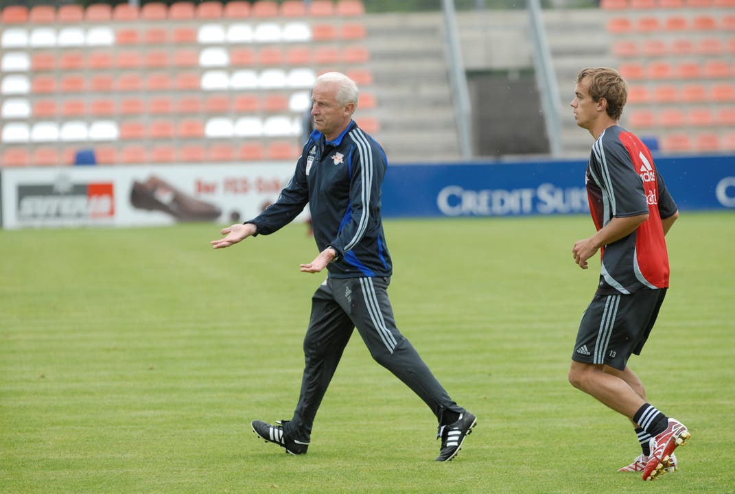 Red Bull Salzburg mit Trainerlegende Giovanni Trappatoni nahmen 2007 am Uhrencup teil. Sie residierten im Hotel Ramada Solothurn und trainierten im Stadion Solothurn