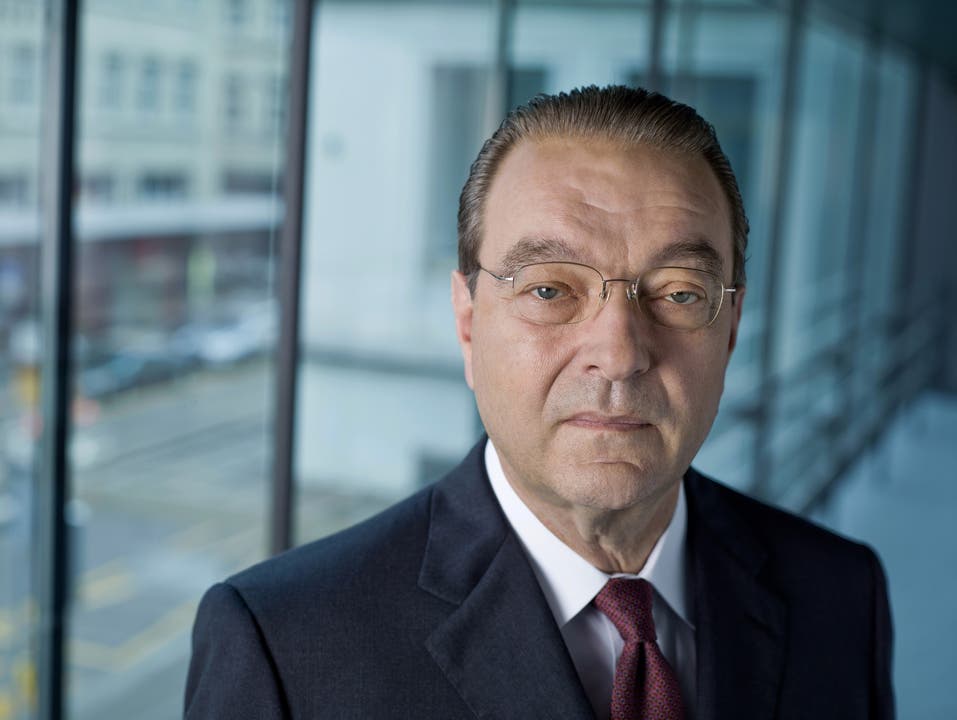 Oswald Grübel, Jahrgang 1943 ehemaliger CEO Credit Suisse und UBS (bis 2011) Lehre als Bankkaufmann