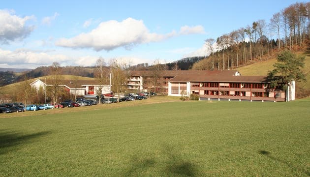 Künftig sollen neben der Landwirtschaftlichen Schule Liebegg Asylbewerber untergebracht werden.