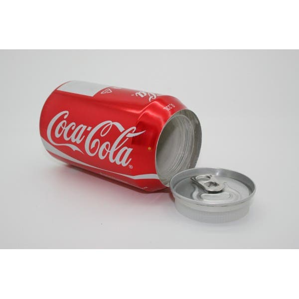 Im kleine Safe getarnt als Coca Cola-Dose kann Bargeld gut getarnt versteckt werden