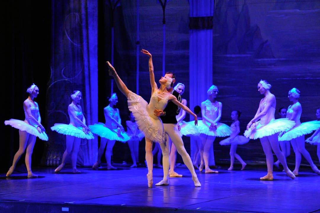 Das Russische Nationalballett tanzt den Schwanensee im Parktheater Grenchen