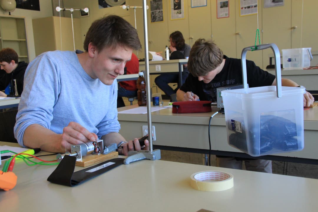 Zwei Aargauer fahren an Physik-Olympiade – wieso sind unsere Schüler so gut?