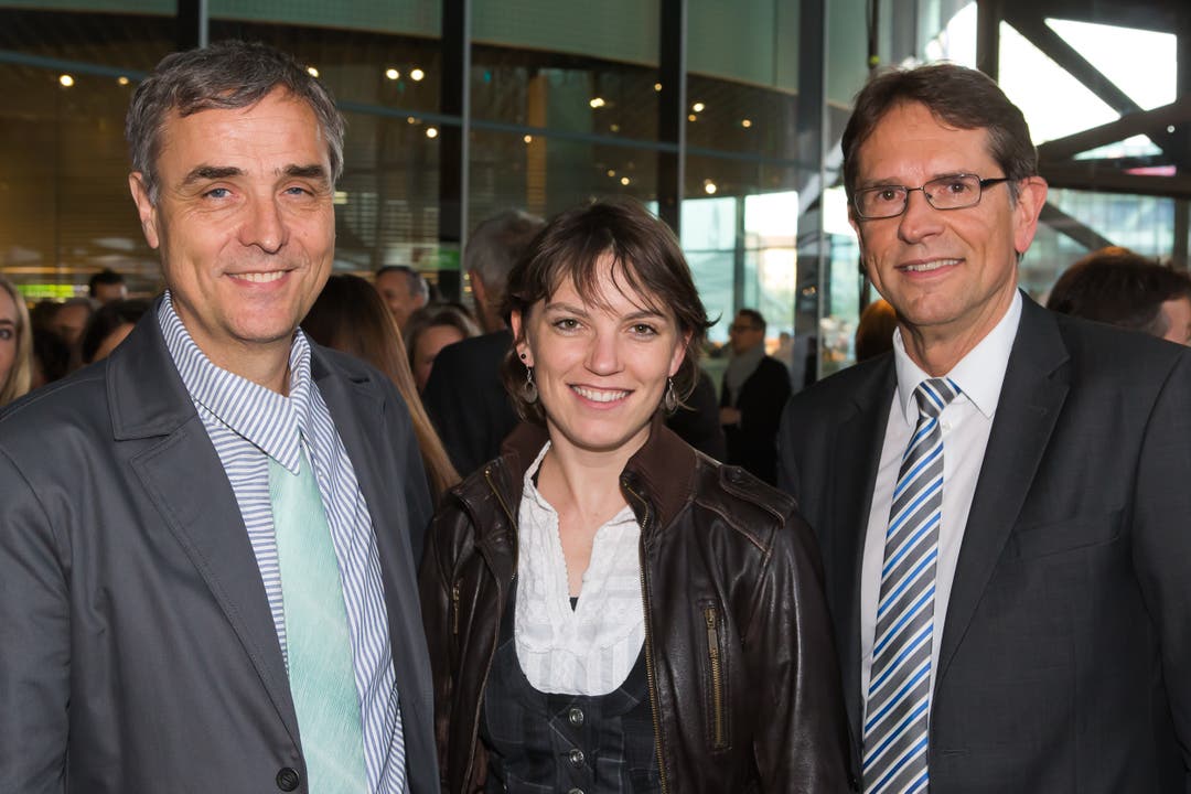 Der Basler Stadtpräsident Guy Morin mit der Co-Präsidentin der Grünen, Mirjam Ballmer, und Nationalrat Markus Lehmann (von links nach rechts).