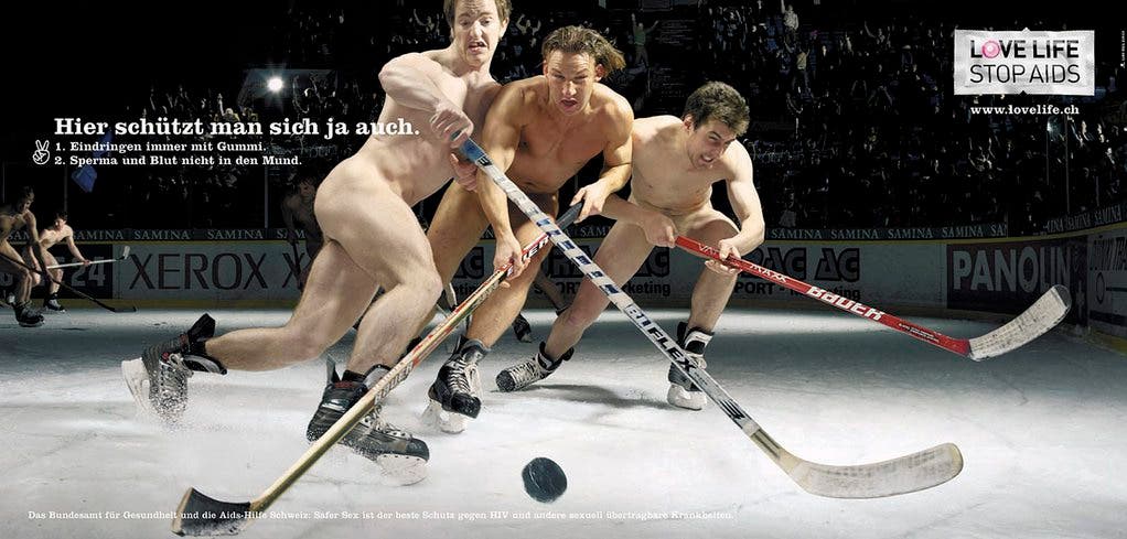 Nackte Eishockey-Spieler 2006