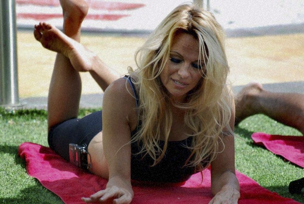 Pamela Anderson am Set einer indischen Reality-TV- Show Big Boss
