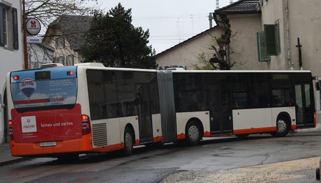 Die «Chessler-Busse» halten an allen regulären Haltestellen.