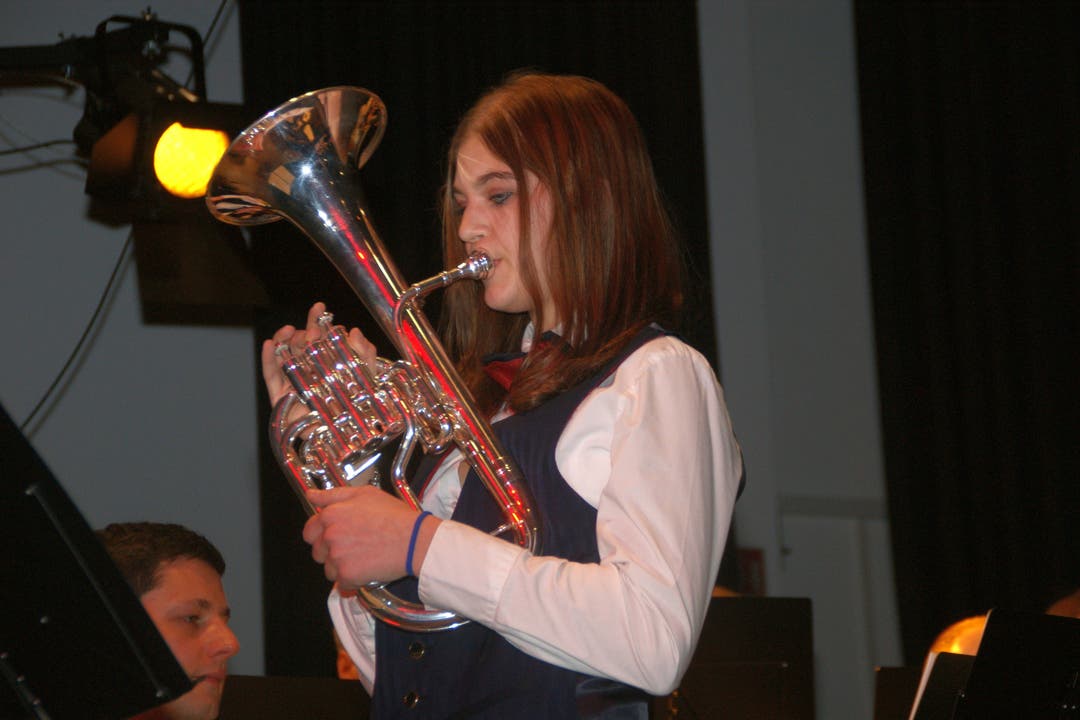 Tamara Hauri spielte auf dem Es-Horn das Solo im Stück Greensleeves