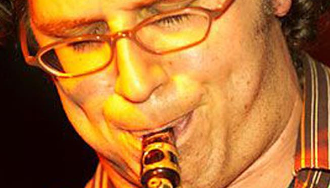 Saxofonist Rafael Baier hat das Jazz-live-Team beraten. az