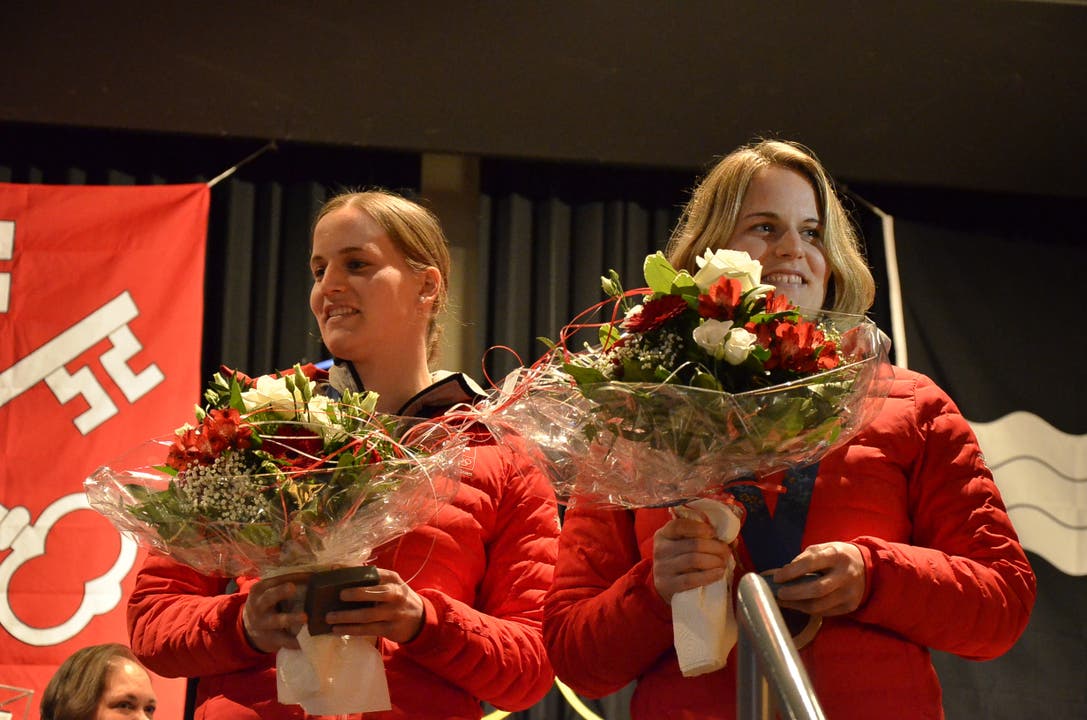 Obersiggenthal feiert ihre Olympia-Heldinnen Julia und Stefanie Marty