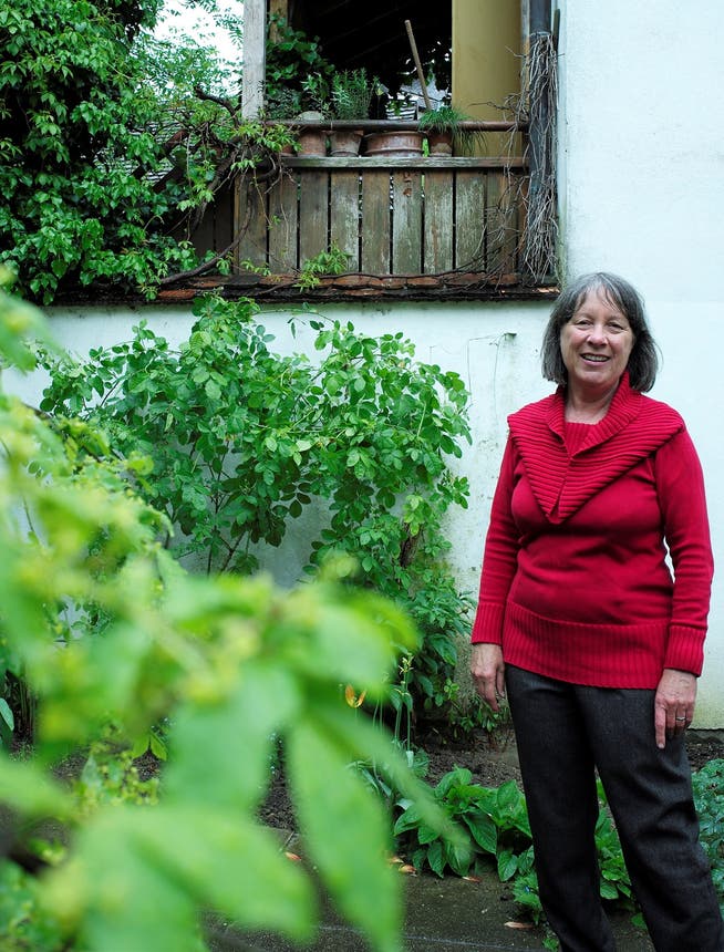 Katja Hugenschmidt engagiert sich für die grünen Flecken in Basel – etwa für diesen Kleinbasler Hinterhof. Kenneth Nars