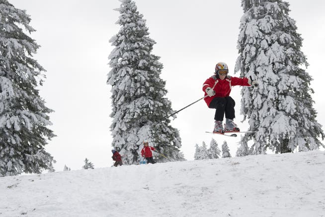 Trotz durchzogener Ski-Saison 2012/13 geben sich Skilift-Betreiber kämpferisch – und hoffen auf mehr Schnee.